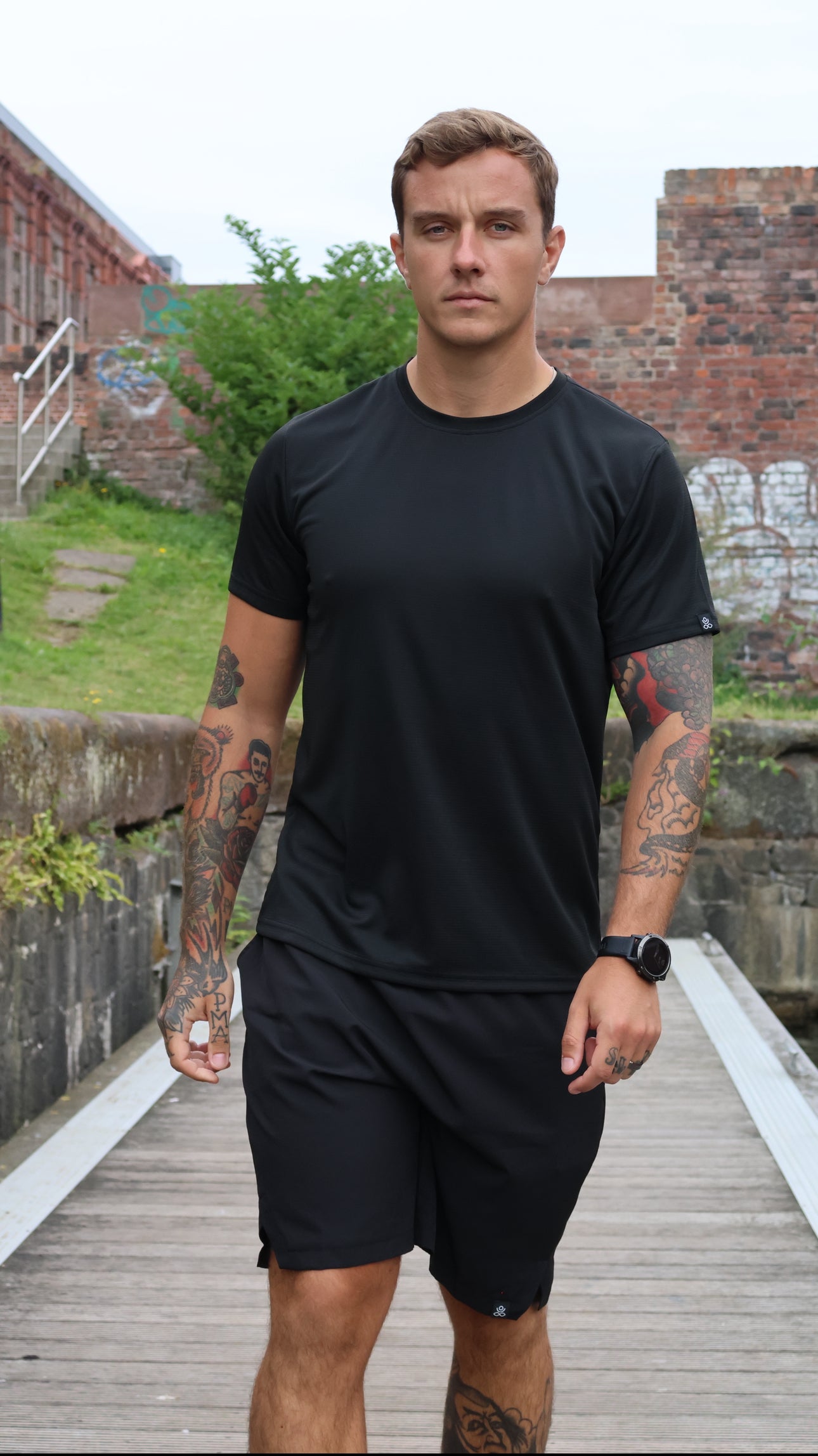 Gratitude Fusion T - Black