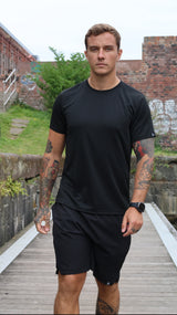 Gratitude Fusion T - Black