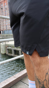 Gratitude Fusion Short - Black